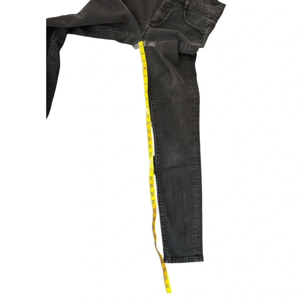 Ann Taylor the skinny jeans